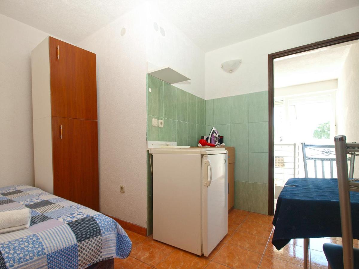 Lavender 700 Apartment *